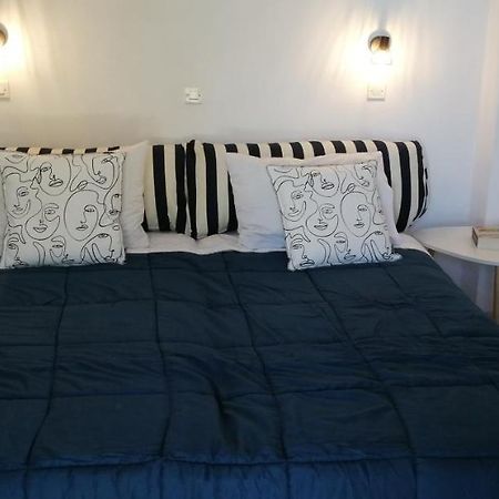 Santo Spiti Sou 3 Apartman Fíra Kültér fotó